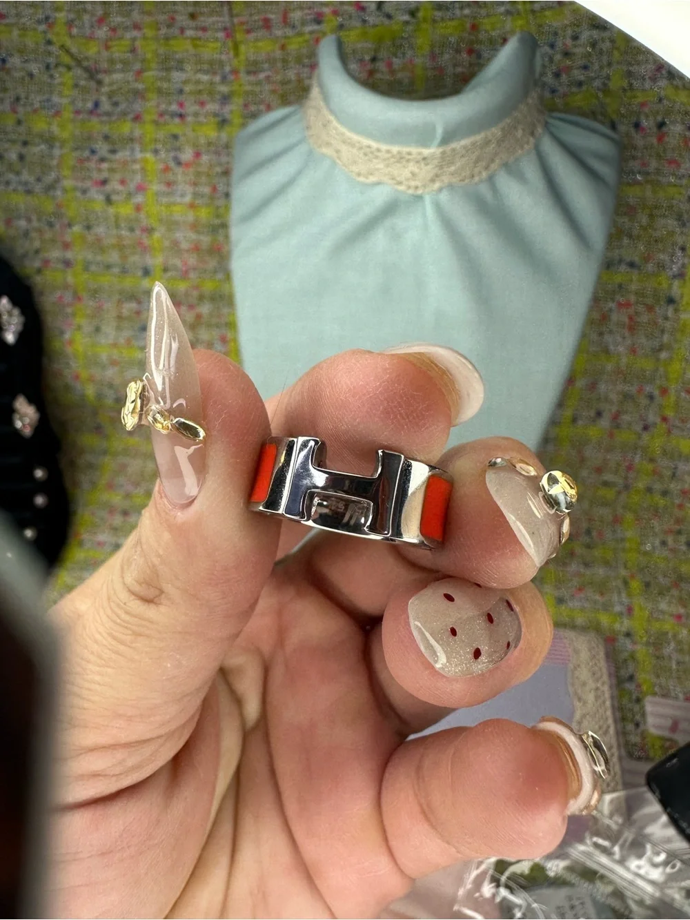 A great Silver-Tone Ring with Orange Enamel Inlay size 7
